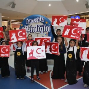 Kent Meydanı AVM’de Cumhuriyet Bayramı Temalı Etkinlik