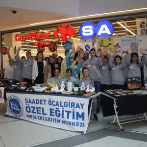 Engelliler Günü’ne Özel Kent Meydanı AVM’de  Sergi ve Müzik Ziyafeti