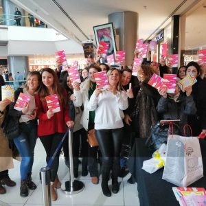 Yazar Bircan Yıldırım  Kent Meydanı AVM’de Yoğun İlgiyle Karşılandı